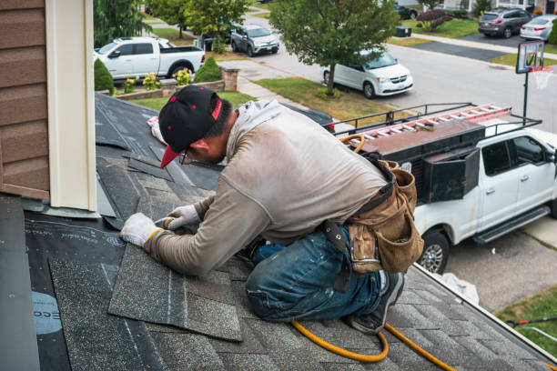 Professional Flat Roof Repair technician working in Hankins, NY